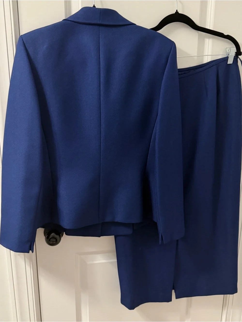 LE SUIT Women's 3Pc Blazer Jacket MIDI Skirt Brooch Set size 12/ Large